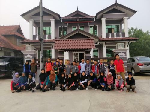 Apartamentos Wakaf Mempelam Homestay