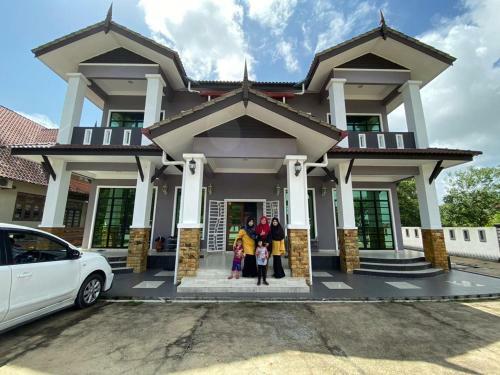 Apartamentos Wakaf Mempelam Homestay