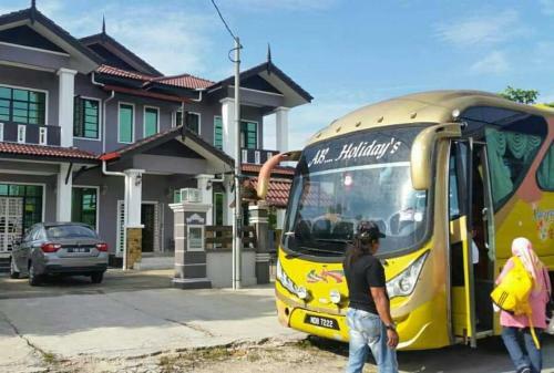 Apartamentos Wakaf Mempelam Homestay