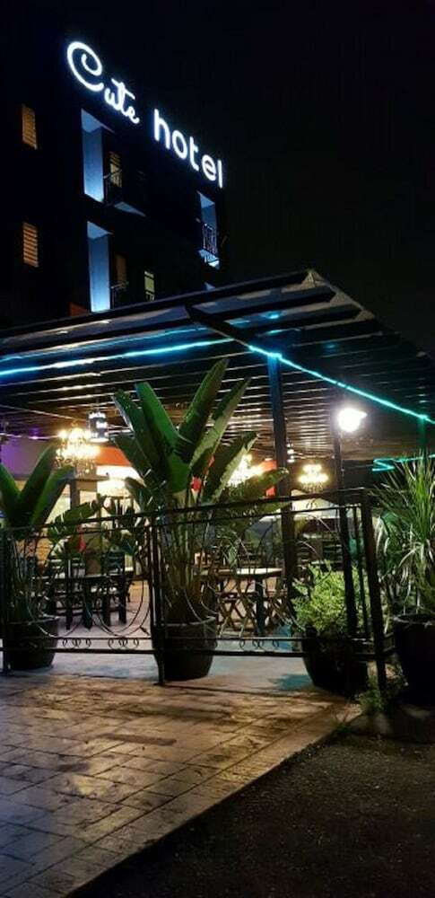 Cute Hotel & Dorms Ipoh