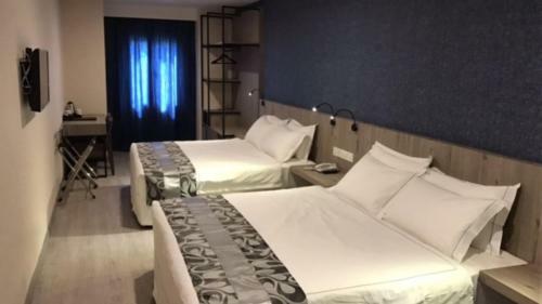 Hotel Diamond Inn