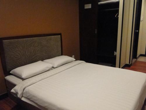 Hotel Sadong88