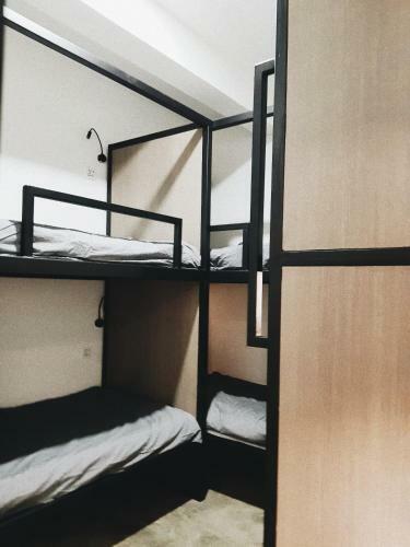 Dimple Life Hostel