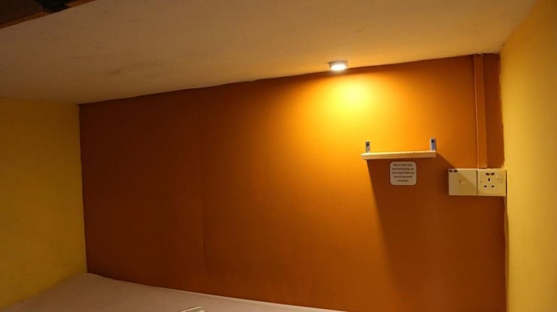 Eb2 Hostel