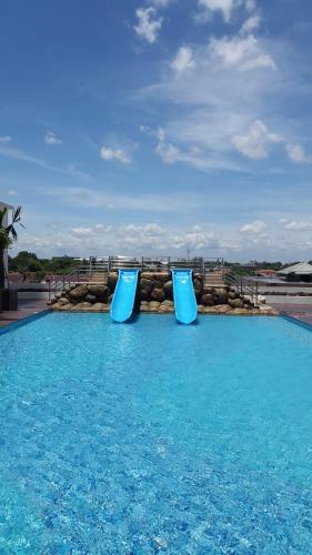 Apartamento M Condo @ Larkin Jb