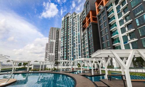 Flexiasia Bayu Puteri Apartment-crescent Bay Suites