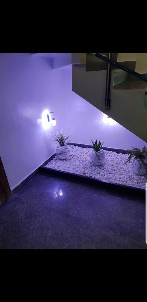Hotel Executive Home