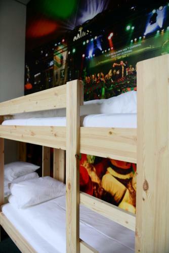 Hostel Roots