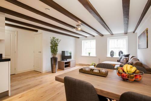 Canal Garden Apartments II By Vgw