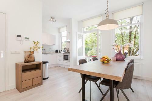 Windmill Apartments By Vgw
