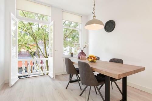 Windmill Apartments By Vgw