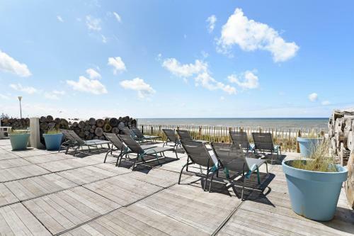 Beachhouse Hotel