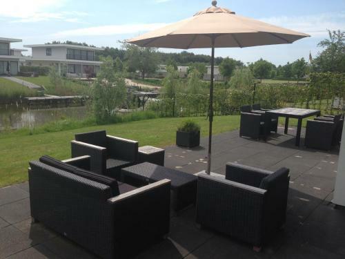 Beautiful Holiday Home With Jetty In Harderwijk