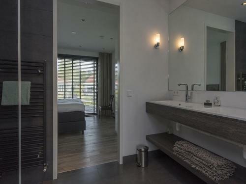 Cozy Holiday Home In Harderwijk With Jetty