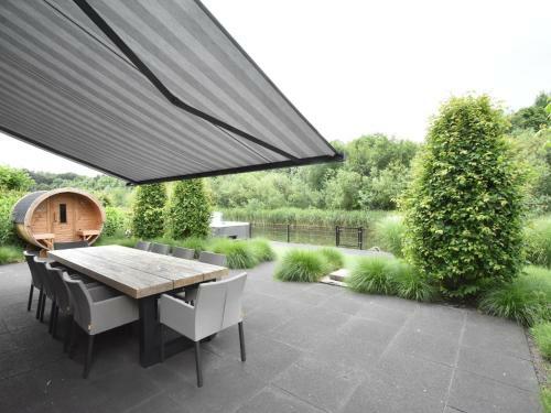 Modern Villa In Harderwijk With Jacuzzi
