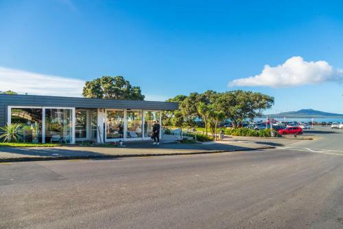 Motel Emerald Inn On Takapuna Beach