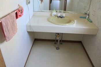 Albergue Dormitory Silsil