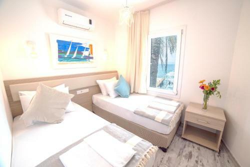 Bed & Breakfast Munchies Beach Suites