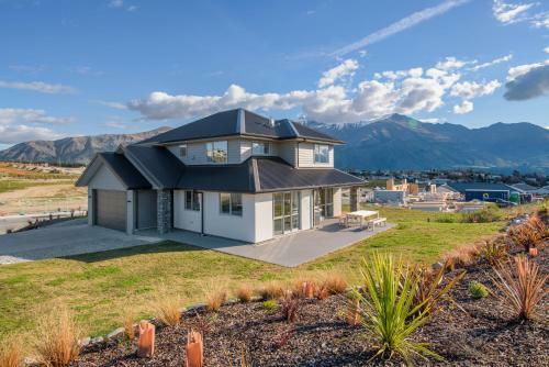 Treble Cone Lodge