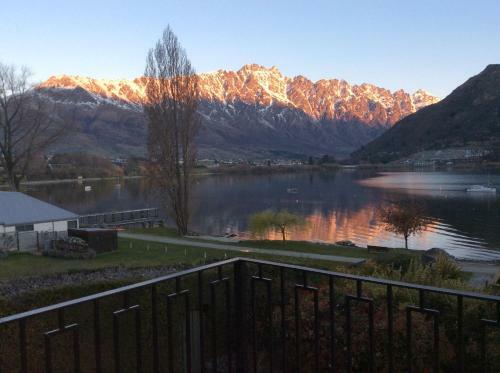 Bed & Breakfast The Lake House Queenstown