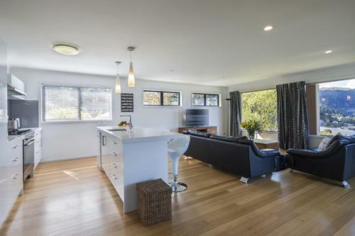 Aspen Grove Villa - Unit A