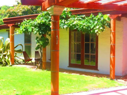 Posada Sans Souci Inn