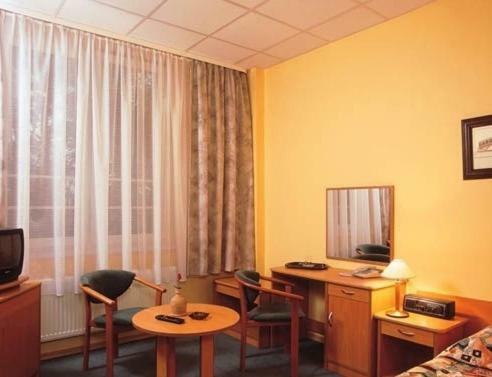 Hotel Rych?o