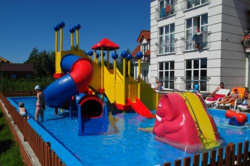 Hotel O?rodek Wypoczynkowy S?o?ce D?bki
