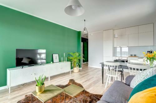 Emarald Apartment