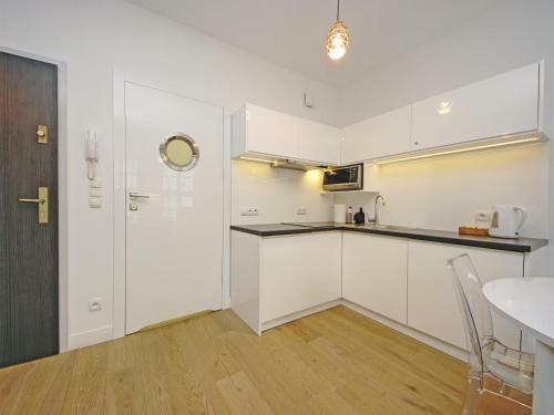 City Center - ?wi?tego Ducha By Apartmore