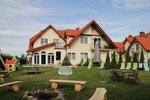 Hostal Dworek ?eba