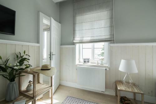 Hostal Willa B??kit Hotel & Restauracja By Dorota Szel?gowska