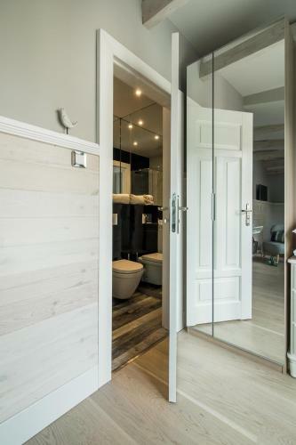 Hostal Willa B??kit Hotel & Restauracja By Dorota Szel?gowska