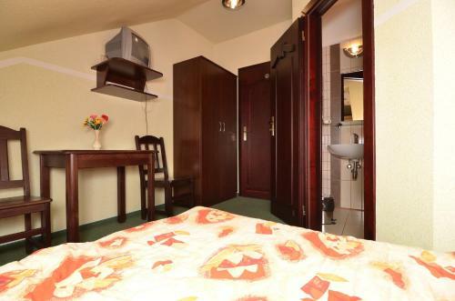 Hostal Villa Finezja Pokoje Goscinne