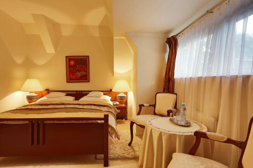 Hostal Dworek Genny