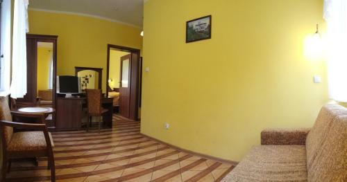 Hostal Pokoje Go?cinne Akacja
