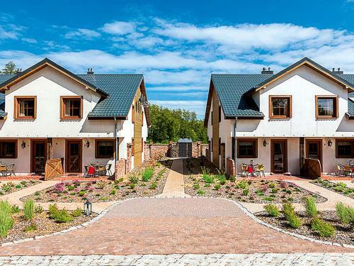 Apartment With Terrace Near Beach - Pl 055.016