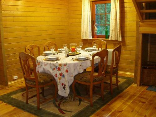 Lakeside Cottage
