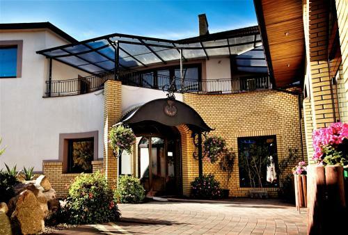 Hotel Everest