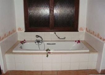 Protea Hotel Amani Beach