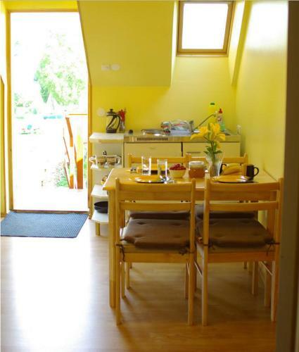 Hostal Vanasauna Guesthouse