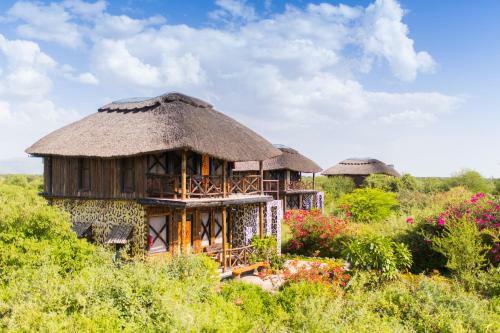 Lodge Manyara Wildlife Safari Camp