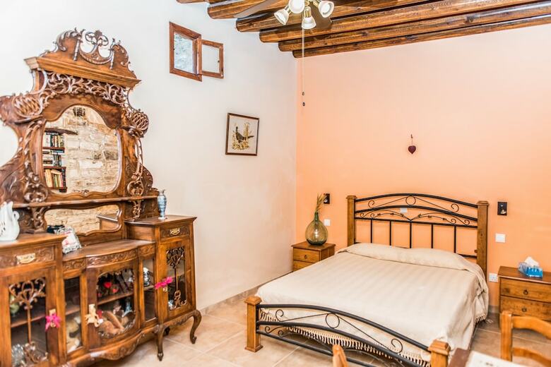 Hostal Our House