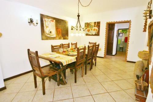 Terras Novas Villa Sleeps 8 Pool Air Con Wifi