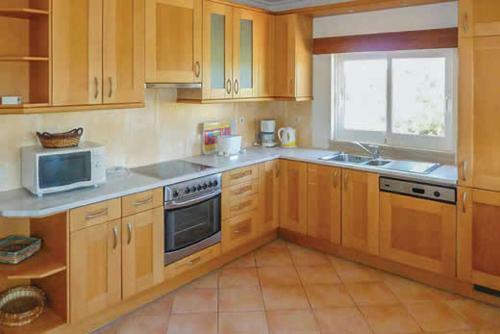 Terras Novas Villa Sleeps 8 Air Con Wifi
