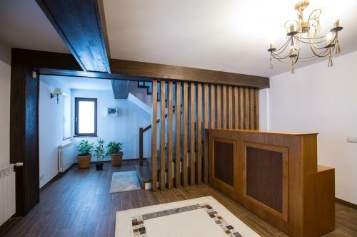 Hostal Bran Monte Crai Chalet