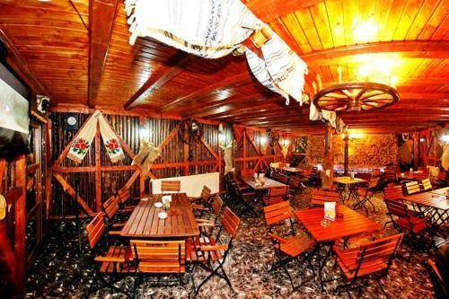 Hostal Pensiunea Adriano