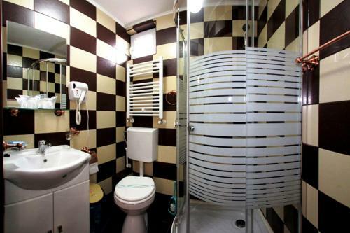 Hostal Pensiunea Adriano