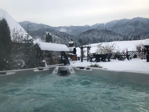 Lodge Hot Tub Chalet Retreat