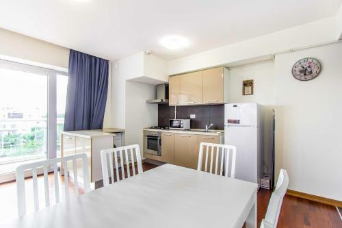 Luxury Apartment Bucharest Mall Area